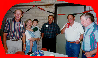 Dickey Richardson, Pat Thompson, Larry Roberts, Mike Wheeler, ?